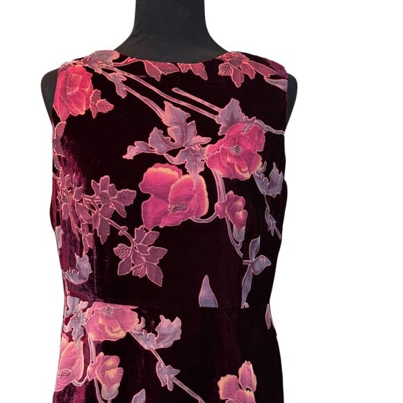 Tahari Burgundy Velvet Floral Maxi Dress Size 12 Burnout Sleeveless Gown - Picture 5 of 12